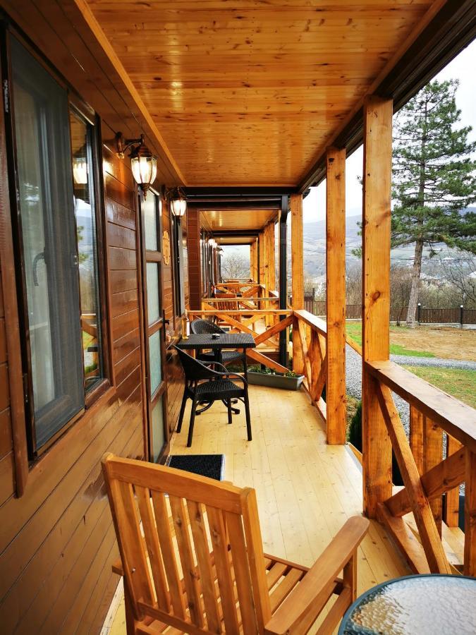 Chateau Ateni Cottages Gori Bagian luar foto